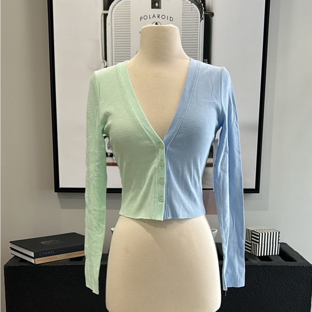 BRAND NEW! Color-Blocked Cropped Button Down Top, Ribbed Cotton Blend, Mint&Blue